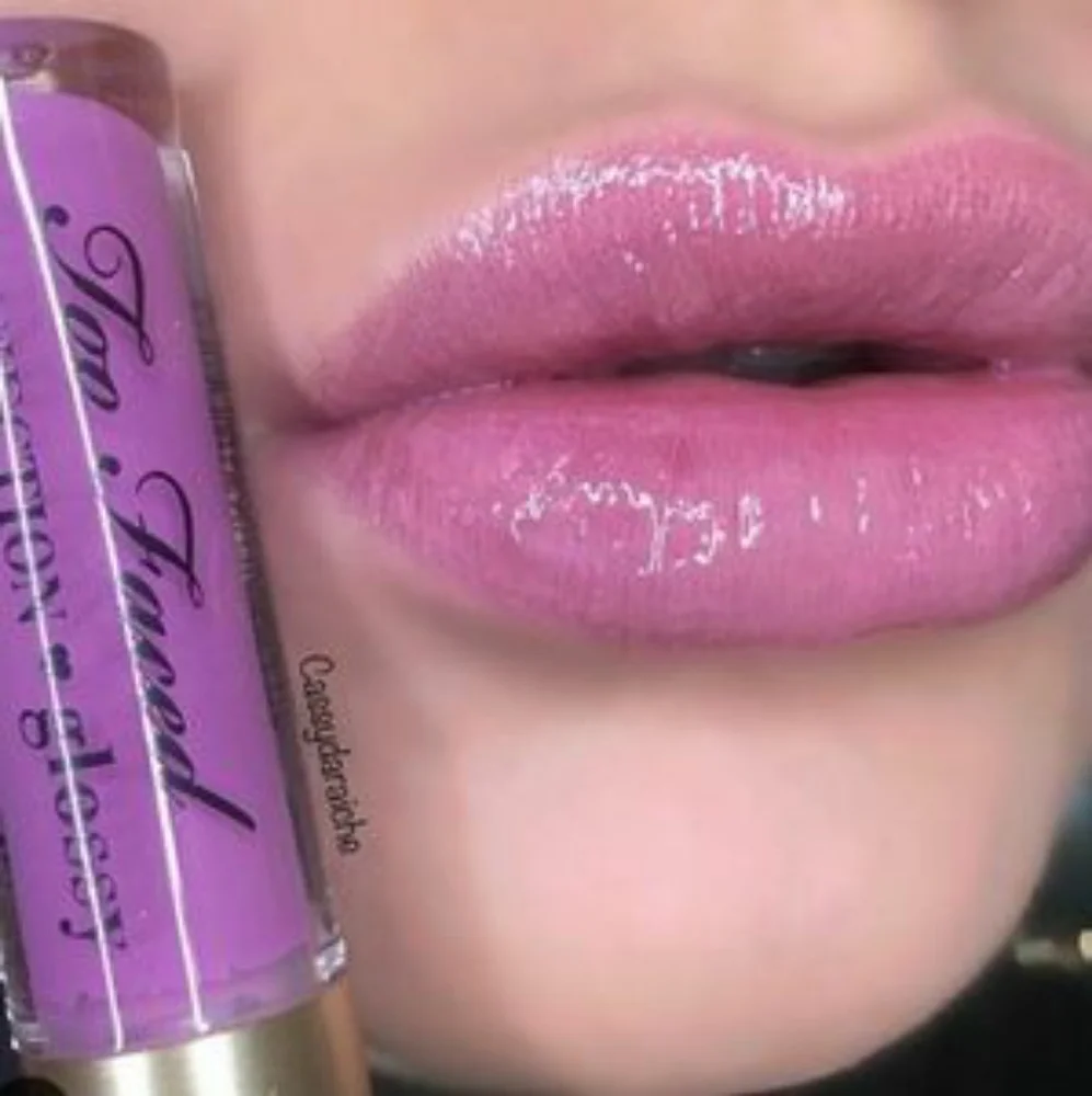 LIKE A BOSS Too Faced RARE Lip Injection Gloss MINI NWOBox